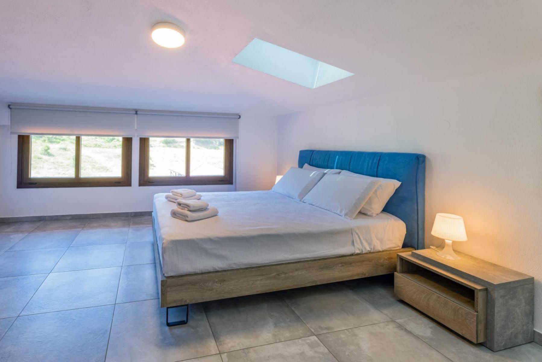 Penelope Luxury Suites Fourka Dış mekan fotoğraf