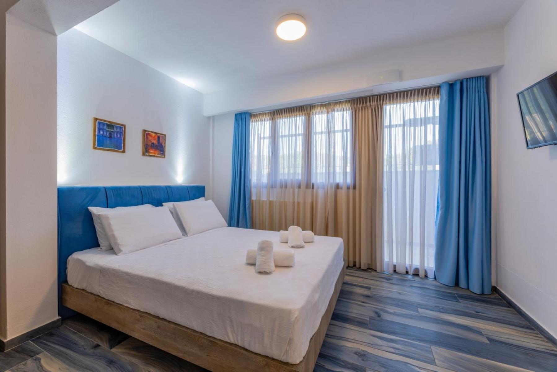 Penelope Luxury Suites Fourka Dış mekan fotoğraf