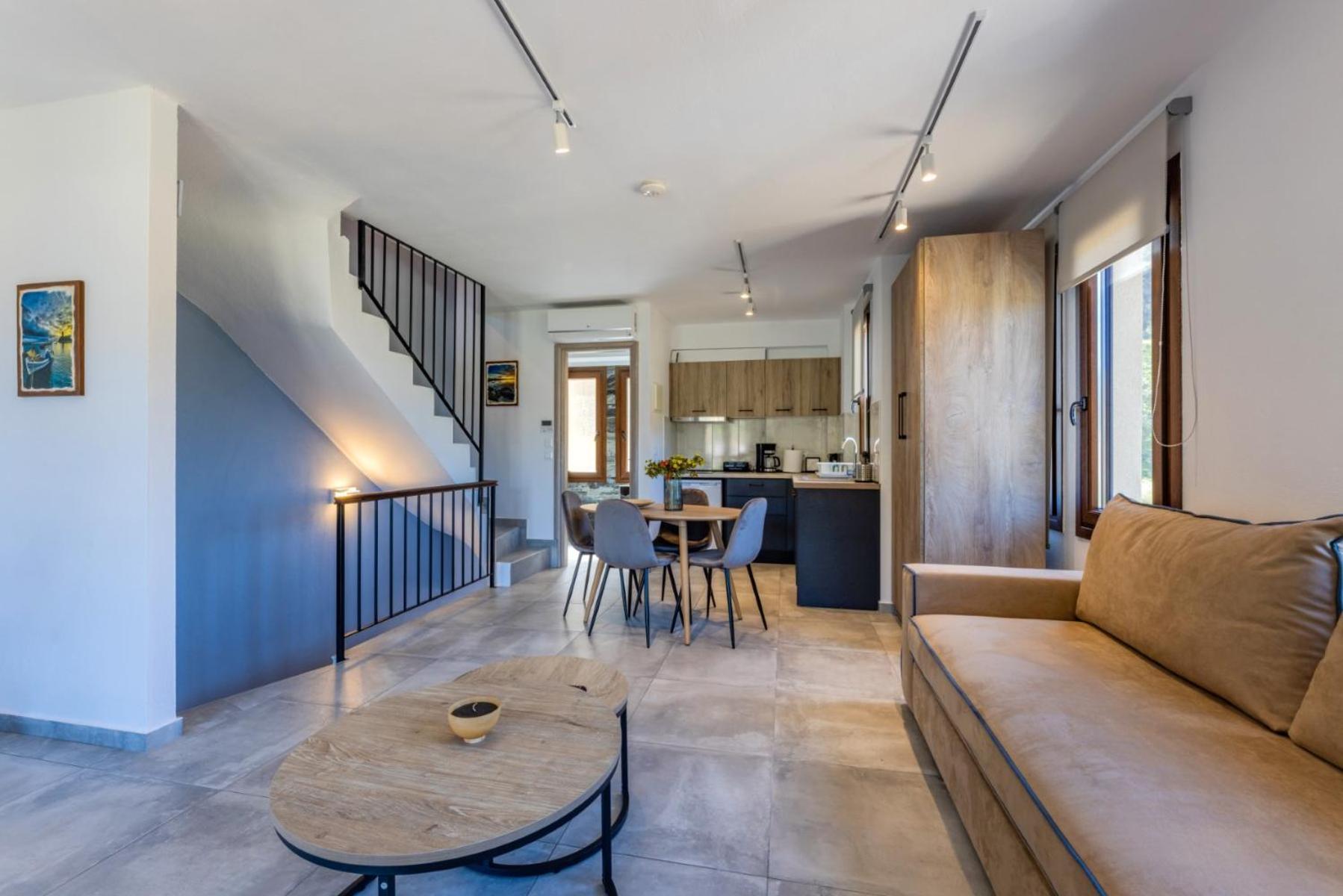 Penelope Luxury Suites Fourka Dış mekan fotoğraf