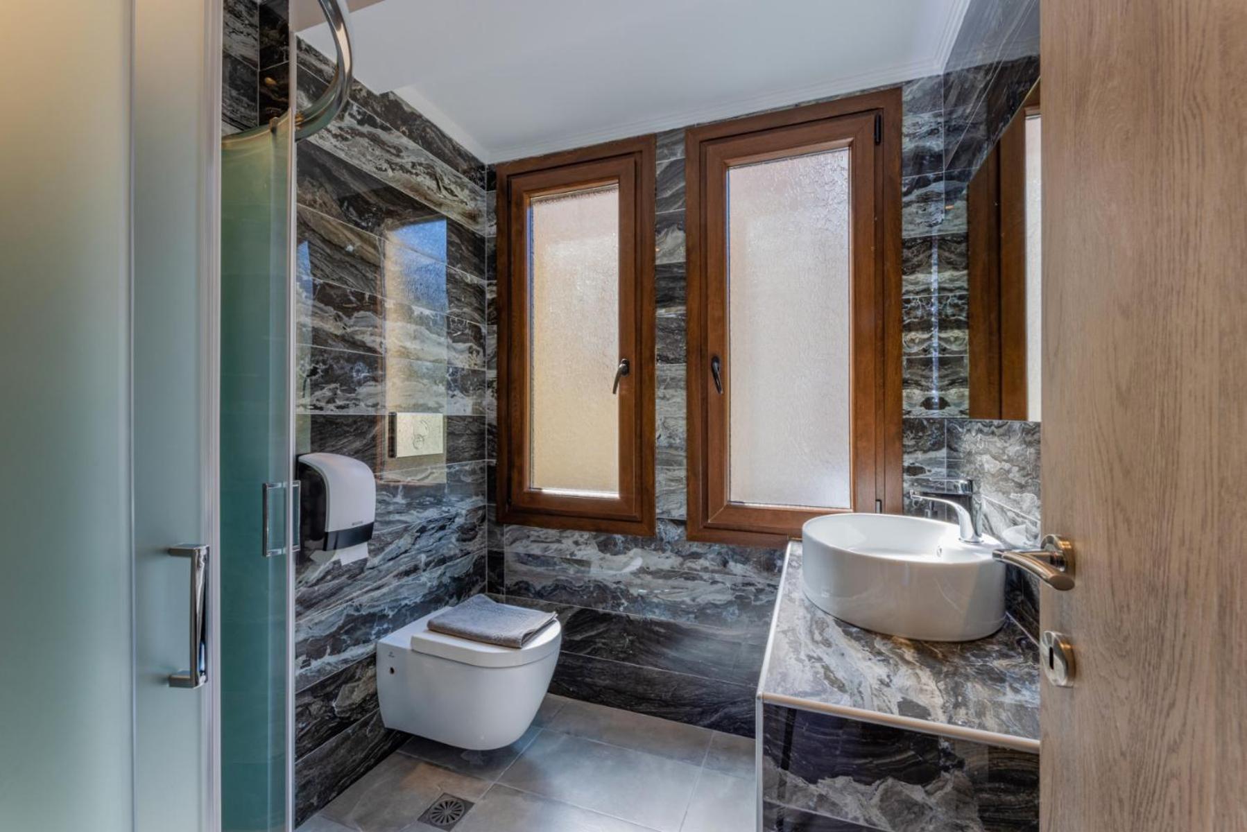 Penelope Luxury Suites Fourka Dış mekan fotoğraf