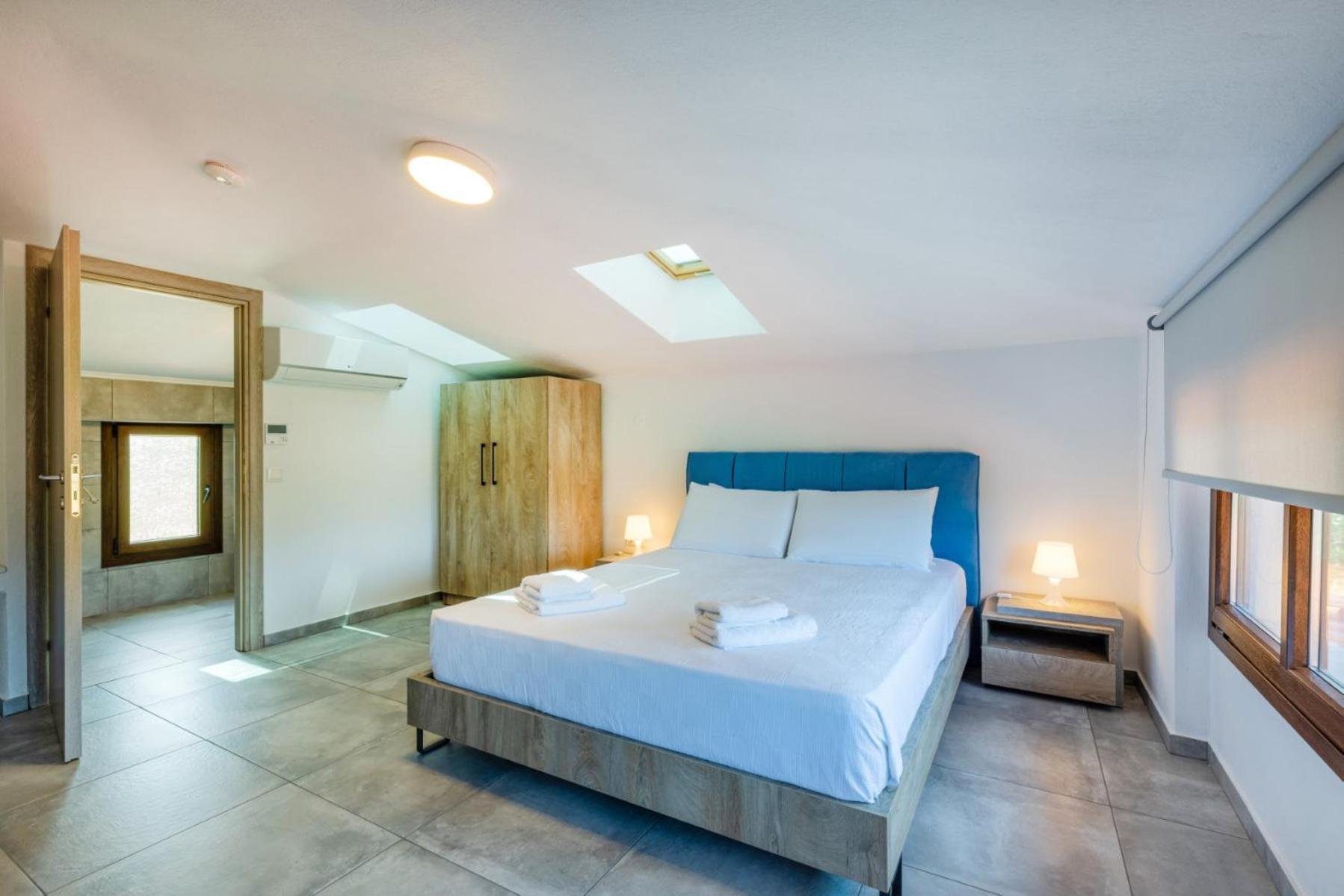 Penelope Luxury Suites Fourka Dış mekan fotoğraf